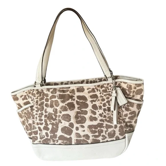 Coach Giraffe Print Bag - Picture 3 of 10